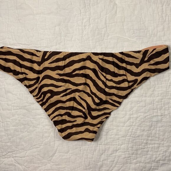 NWT J.Crew Curved-waist cheeky bikini bottom in zebra stripe size 3X - Picture 2 of 6